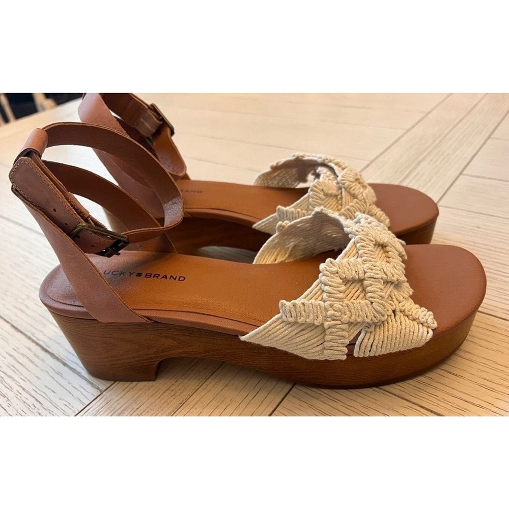 Lucky Brand Famika women's‎ macrame cream and brown ankle strap. Size 9.5